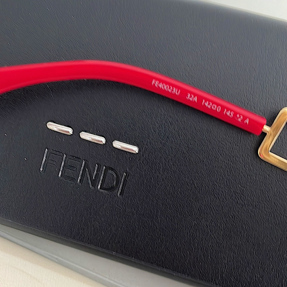 Fendi Geometric Pink and Black Sunglasses - Picture 2 of 7